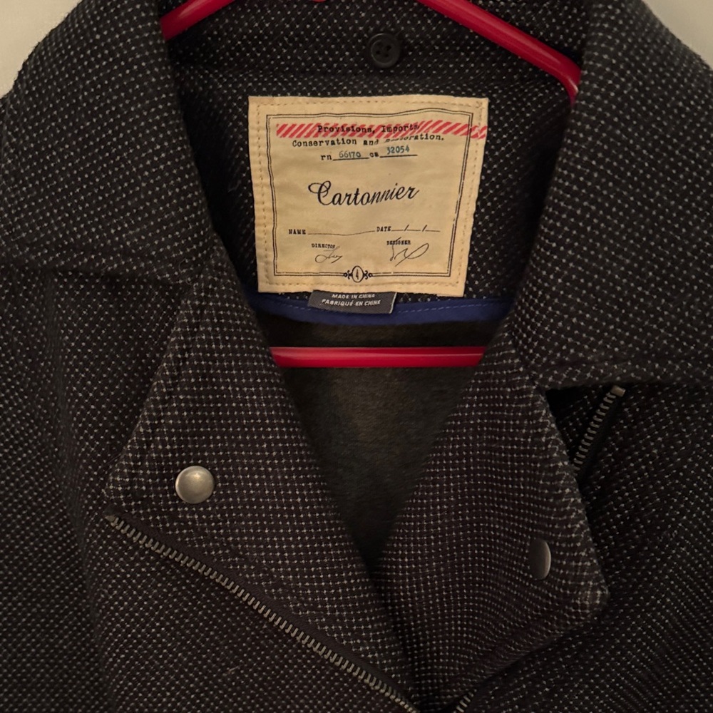 Cartonnier Textured Black Jacket. - Picture 5 of 5